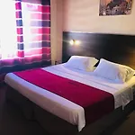Отель Savoy 2*