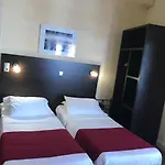 Savoy Отель 2*