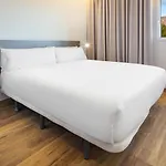 Savoy Отель 2*