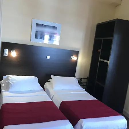 Savoy Otel 2*
