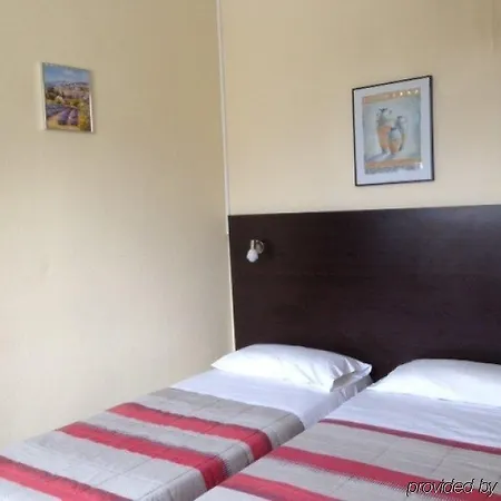 Savoy 2* Juan-les-Pins