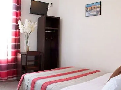 Szálloda Savoy 2*