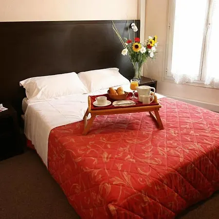 Savoy 2*