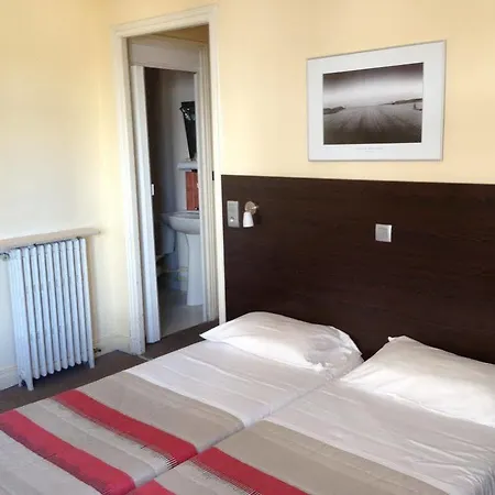 Hotel Savoy 2*